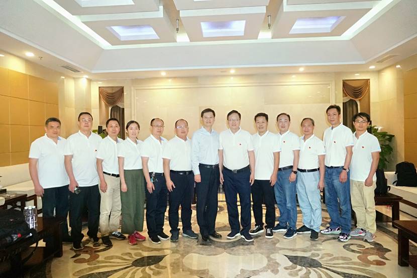 image016.jpg image016.jpg